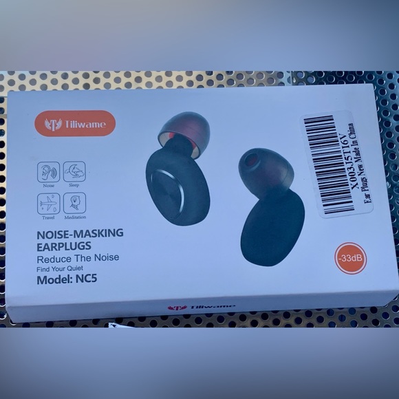 NEW Reusable Ear Plugs Sleeping Noise Cancelling Silicone 8 Ear Tips in XS/X/M/L - Picture 3 of 13